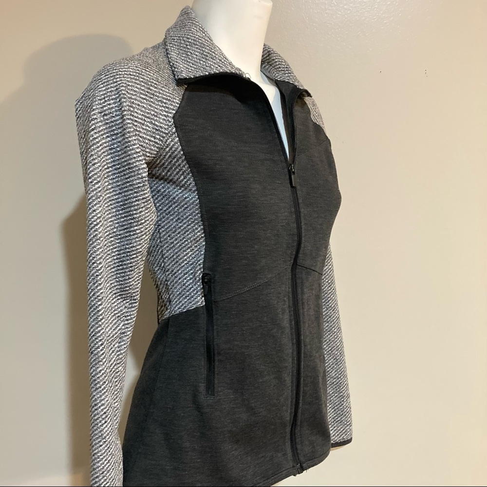 Champion Sweatshirt Women’s